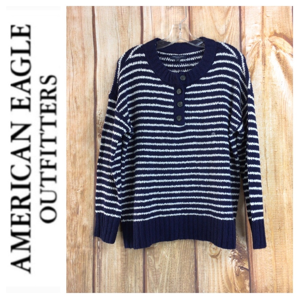 🐞AEO Jegging Fit Buttoned Pullover Sweater Sz S